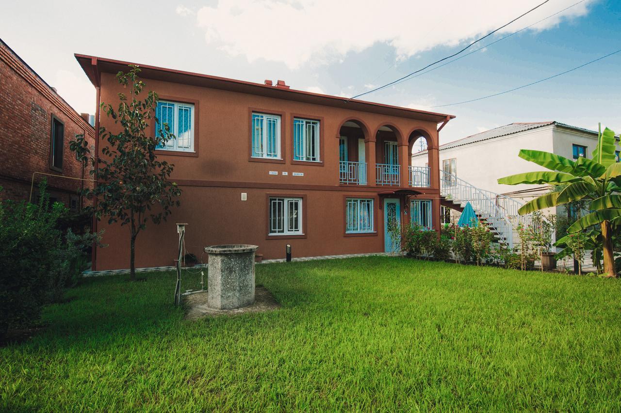 Casa de Khasia Zugdidi Exterior foto